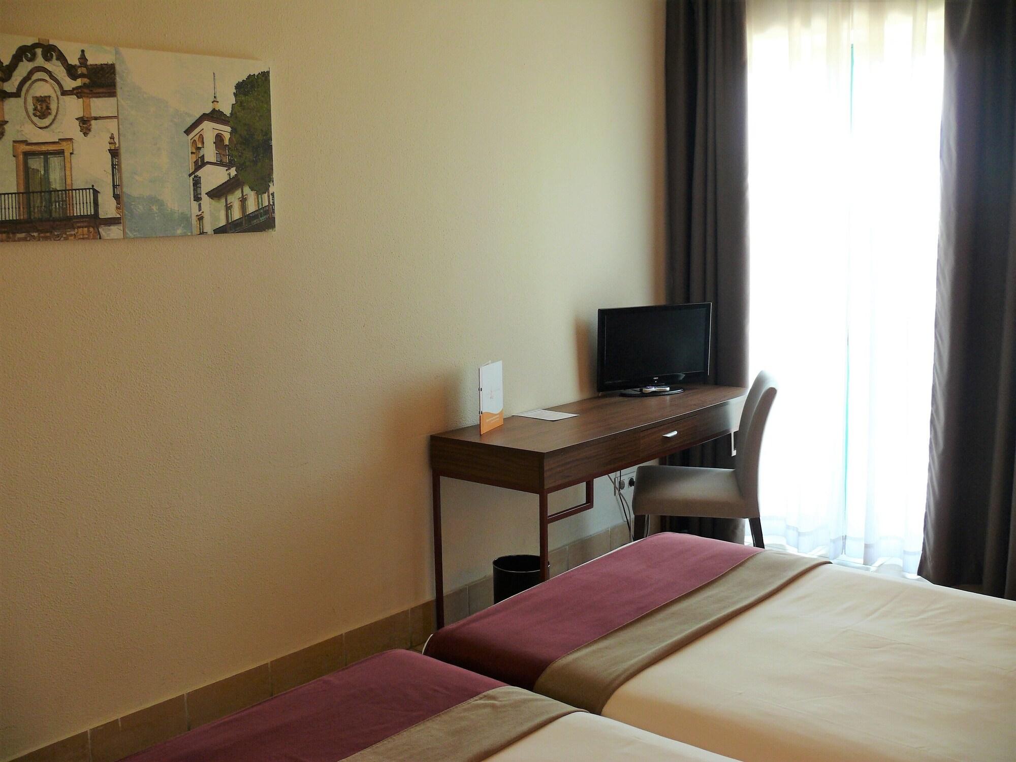 Hotel Oromana Alcala de Guadaira Luaran gambar