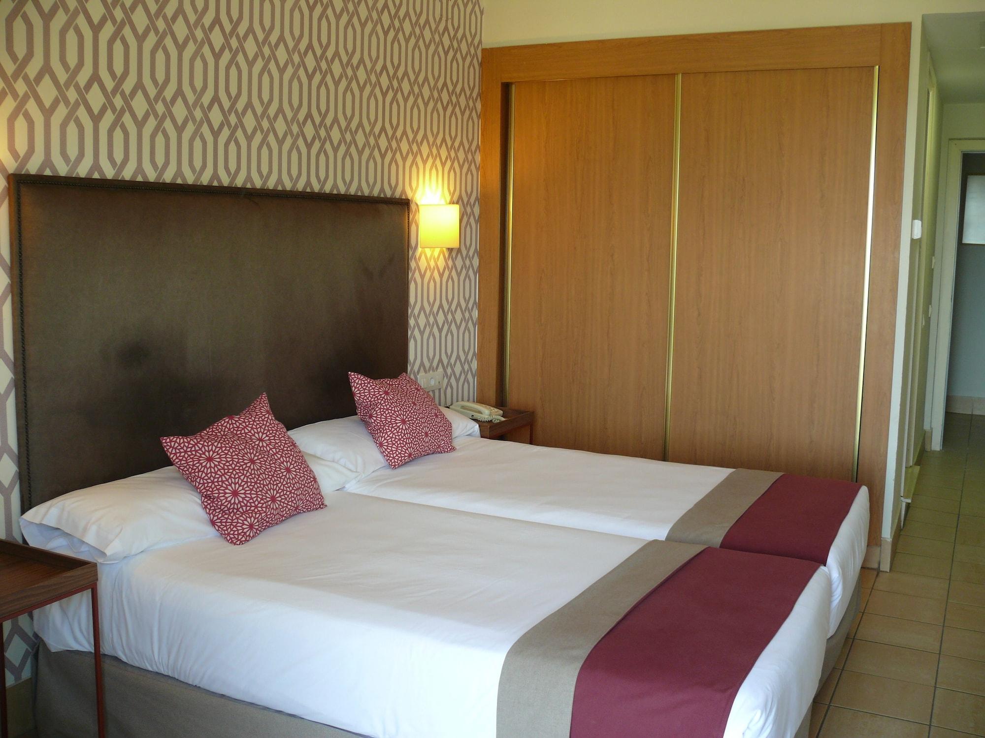 Hotel Oromana Alcala de Guadaira Luaran gambar